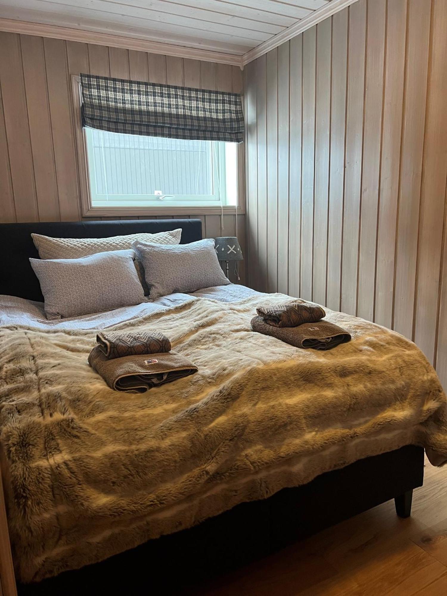 Apartment Geilotunet - Perfekt Beliggenhet, Sentralt, Langs Elven, 6 Personer *