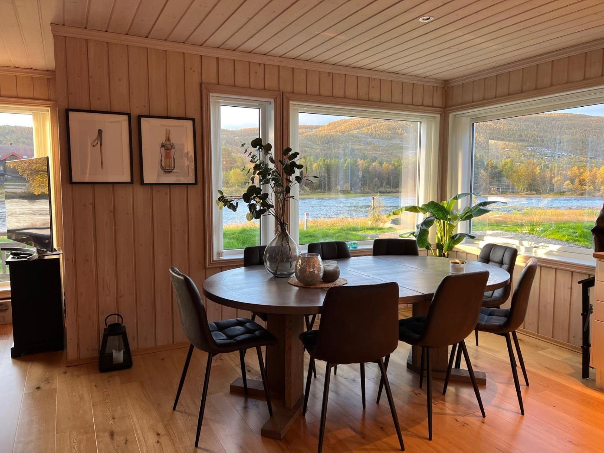 Geilotunet - Perfekt Beliggenhet, Sentralt, Langs Elven, 6 Personer * Geilo