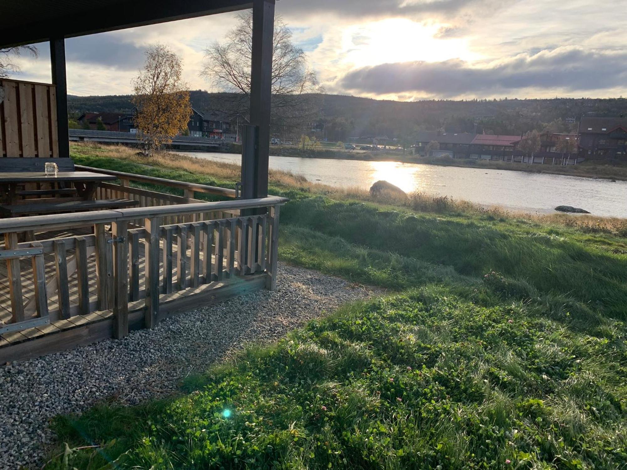 Geilotunet - Perfekt Beliggenhet, Sentralt, Langs Elven, 6 Personer Apartment *