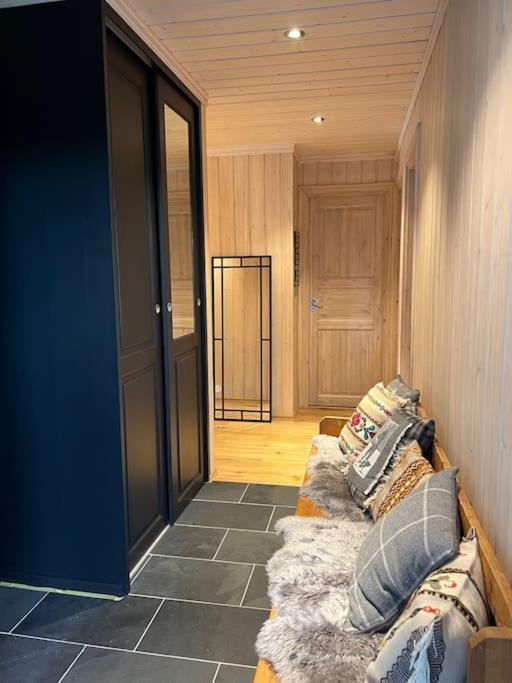 Geilotunet - Perfekt Beliggenhet, Sentralt, Langs Elven, 6 Personer Apartment